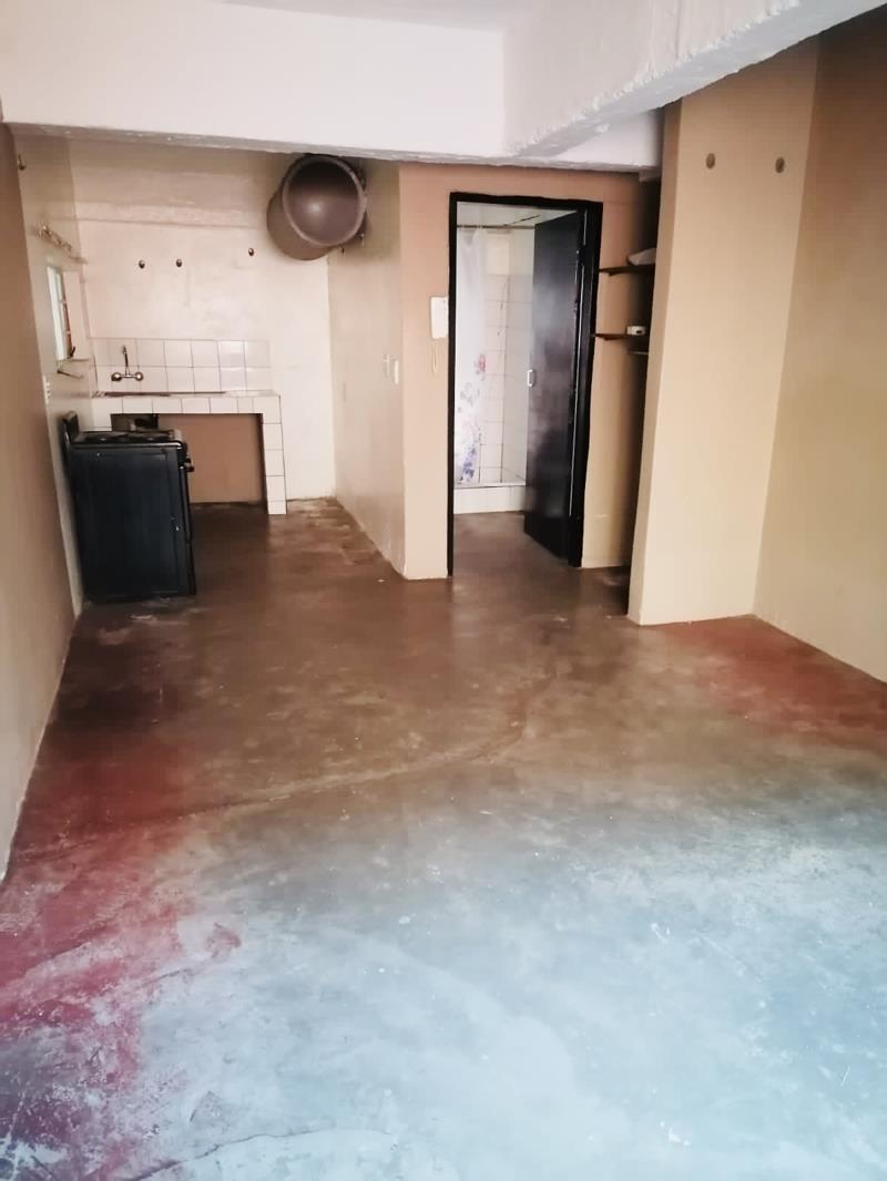 0.5 Bedroom House in Bellevue