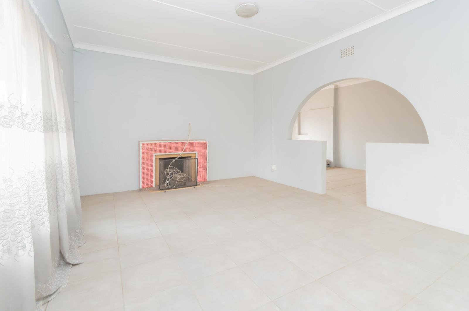 6 Bedroom House in Casseldale