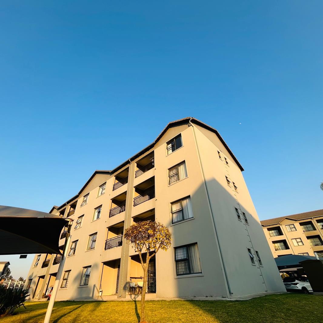 2 Bedroom Apartment in Erand Gardens