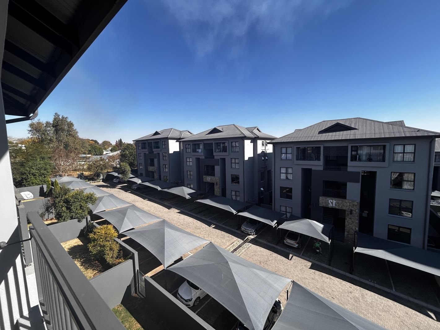 1 Bedroom Apartment in Modderfontein