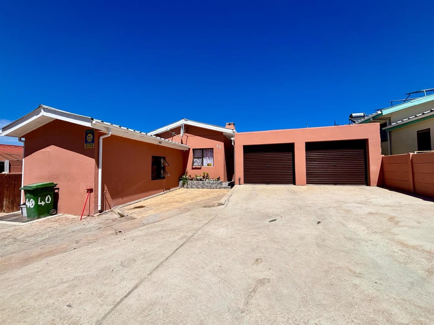 4 Bedroom House in Saldanha