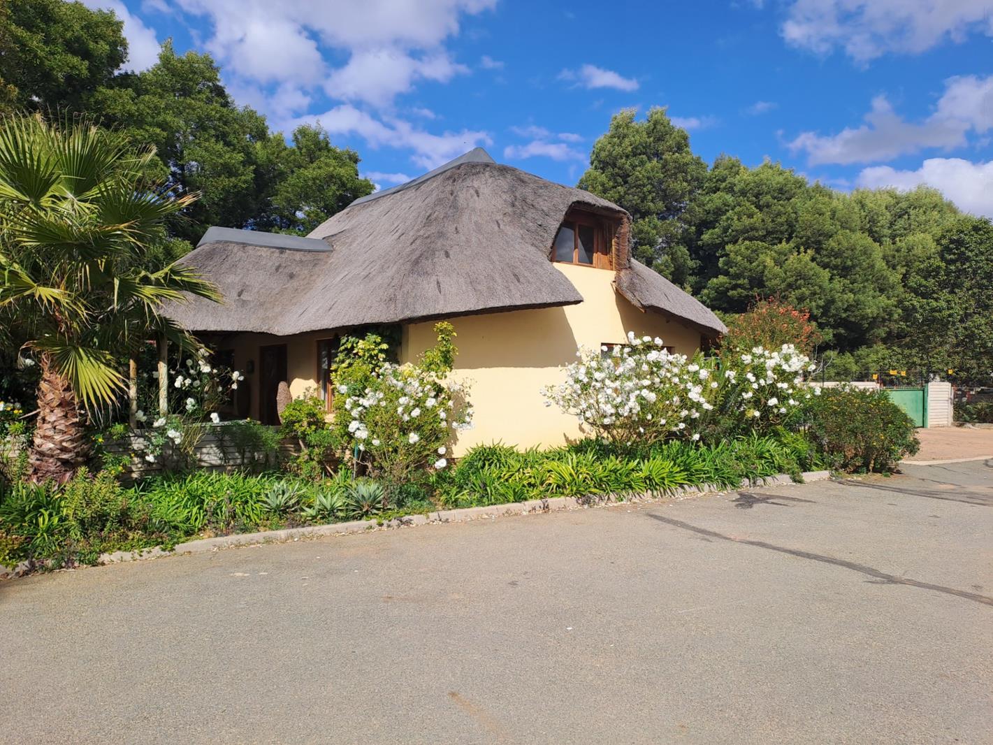 3 Bedroom Garden Cottage in Bredell AH