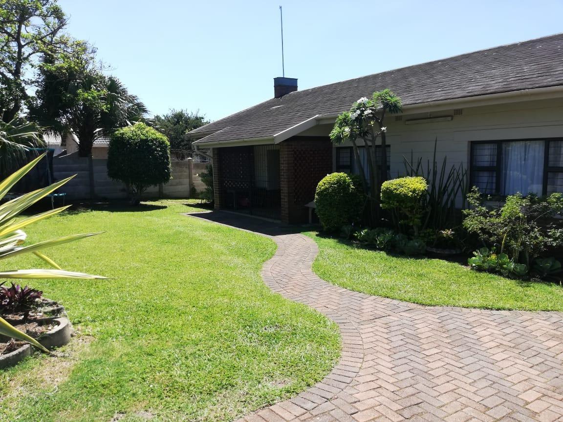 3 Bedroom House in Park Rynie