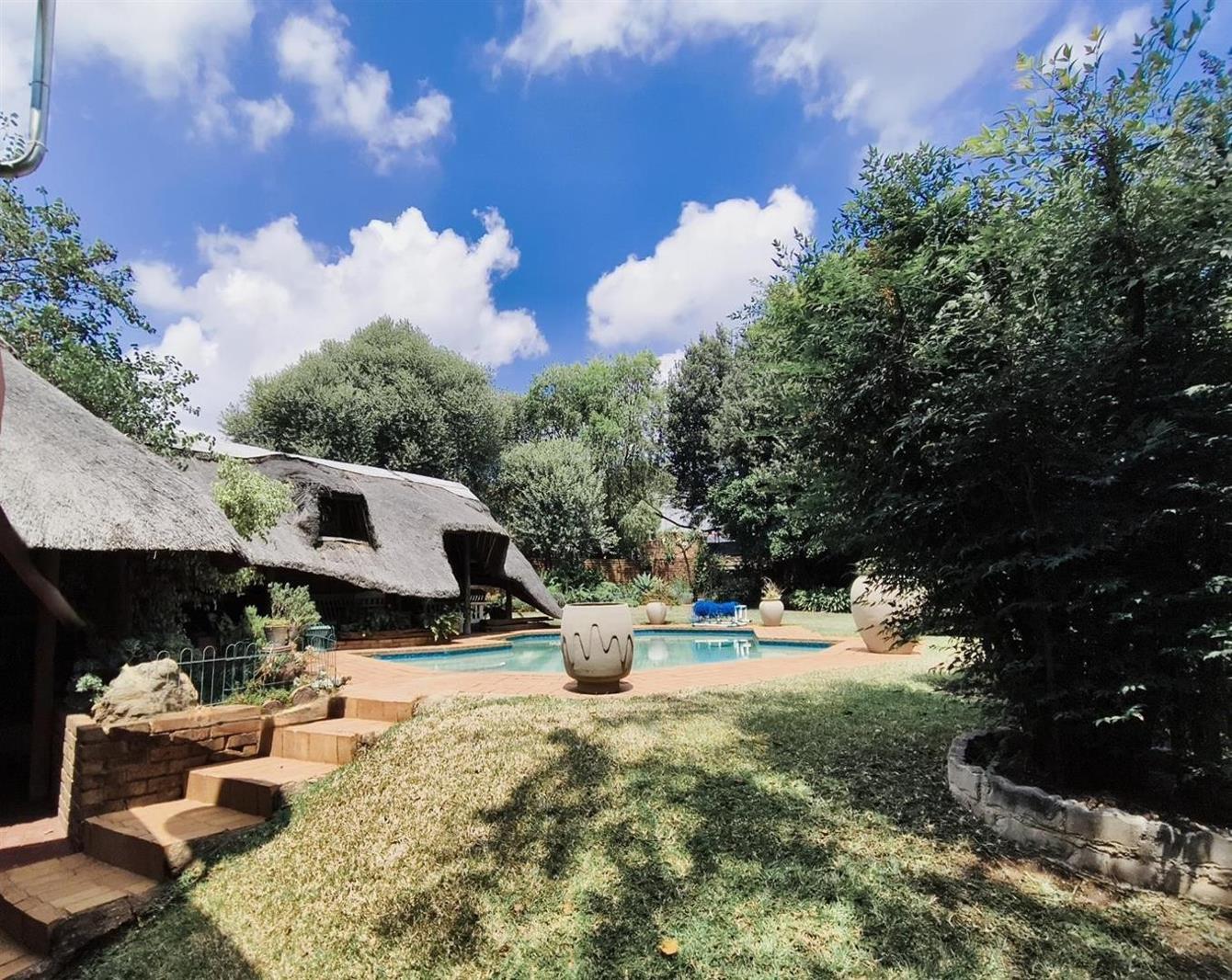 4 Bedroom House in Eldoraigne