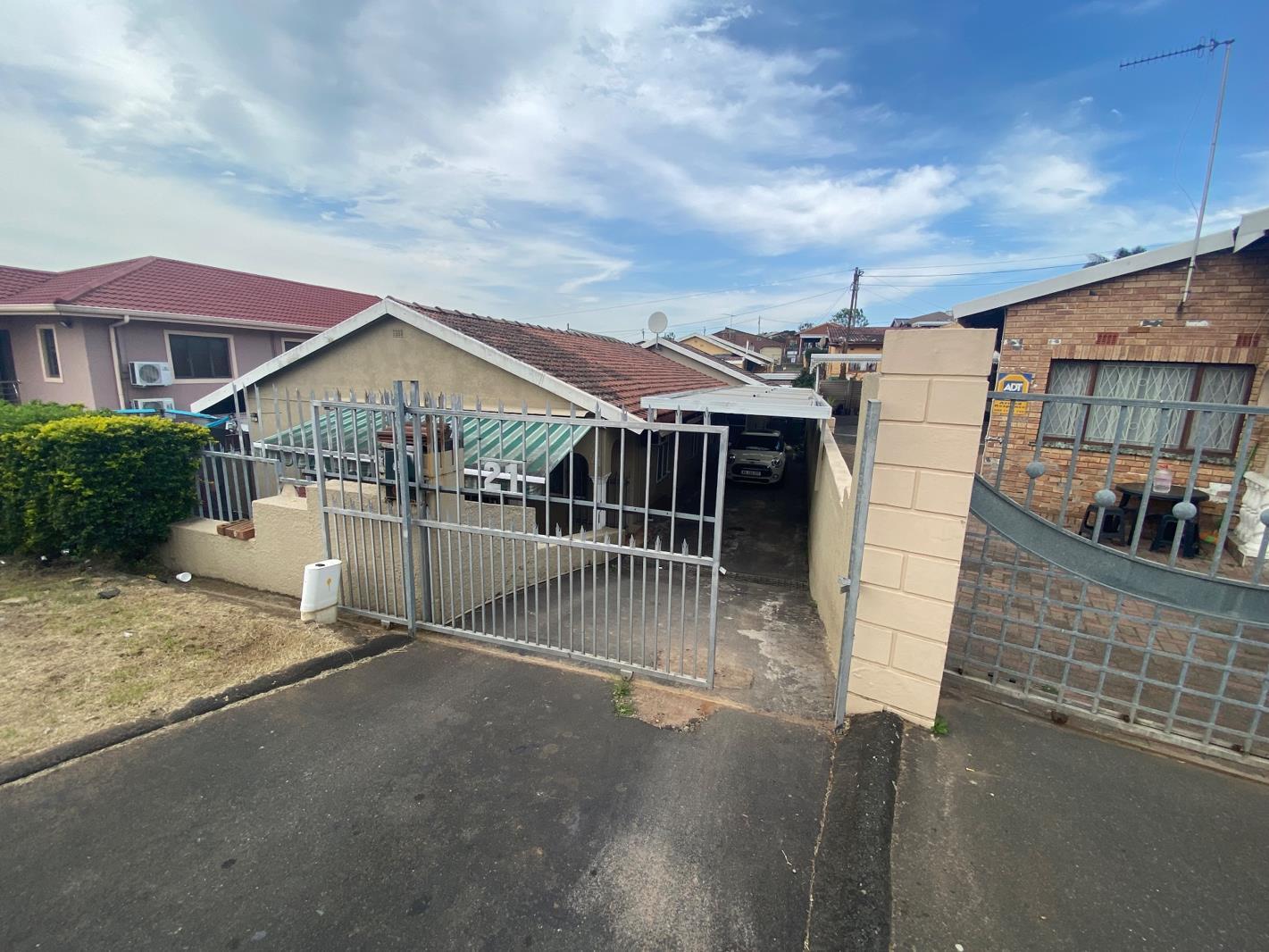3 Bedroom House in Shallcross