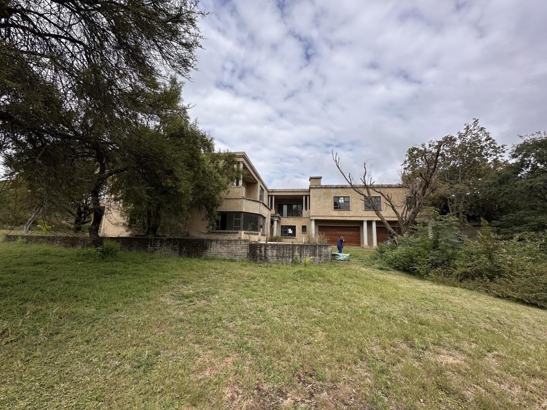 5 Bedroom House in Carlswald AH