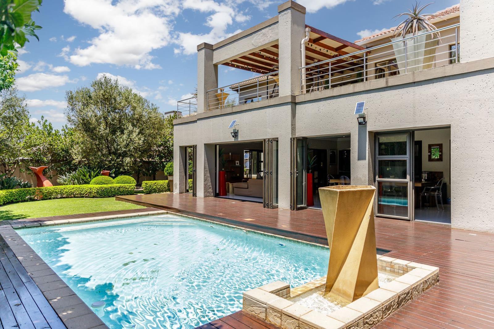 5 Bedroom House in Eagle Canyon Golf Estate
