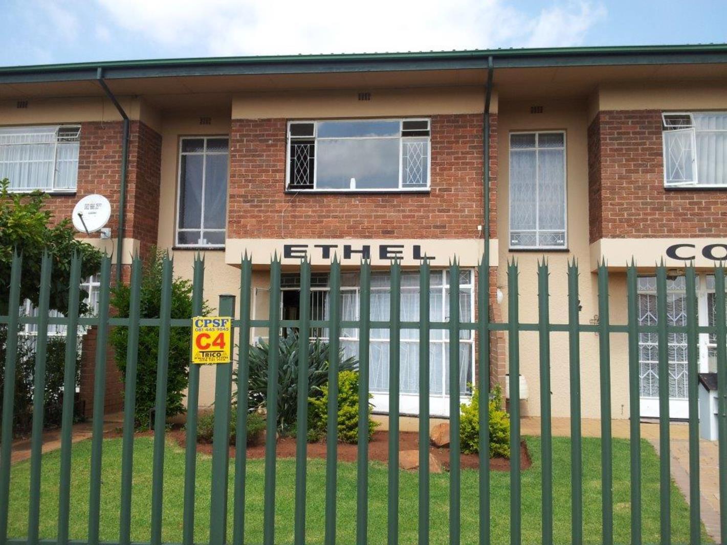 2 Bedroom Duplex in Strubenvale