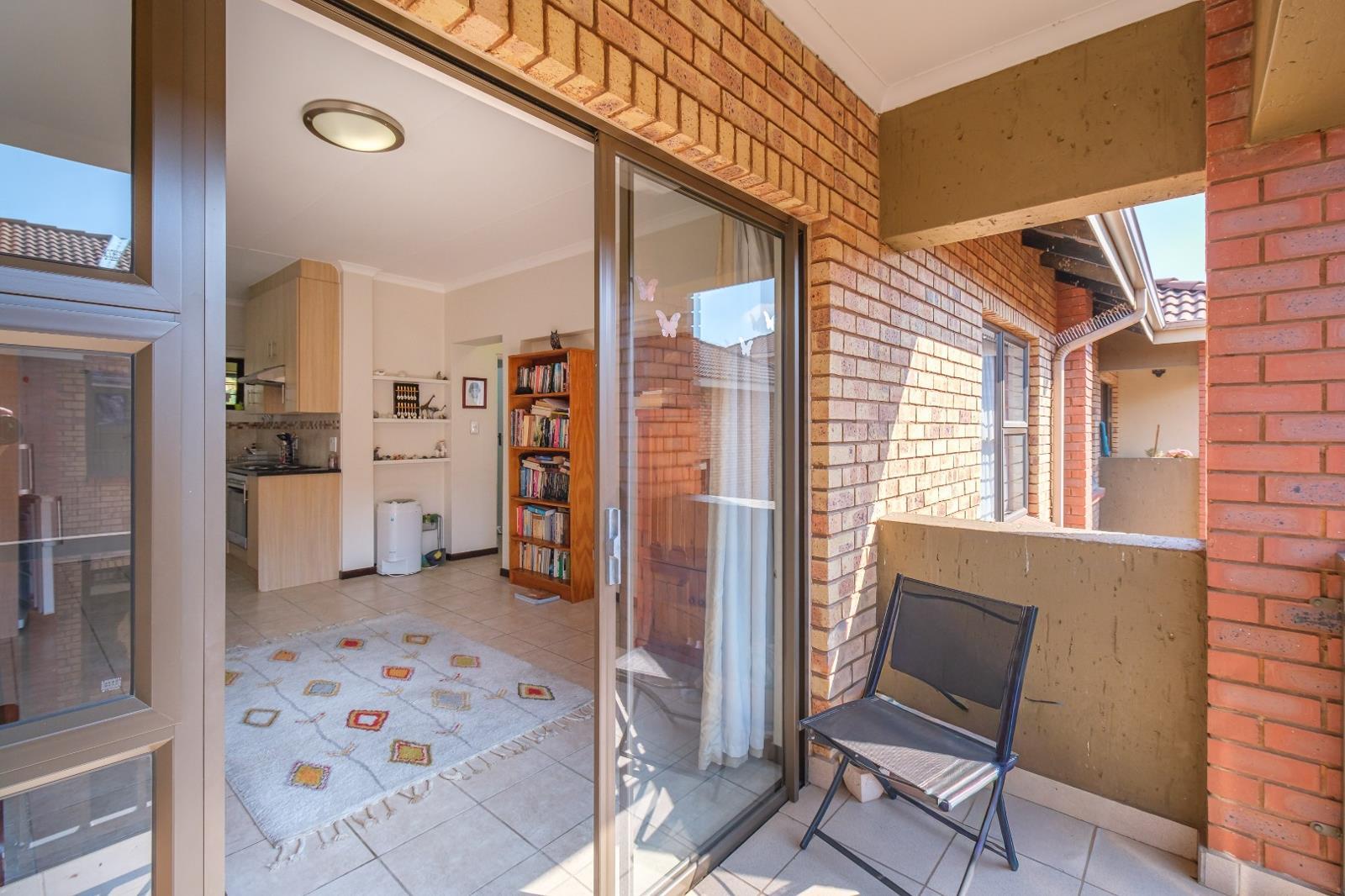 2 Bedroom Apartment in Olivedale