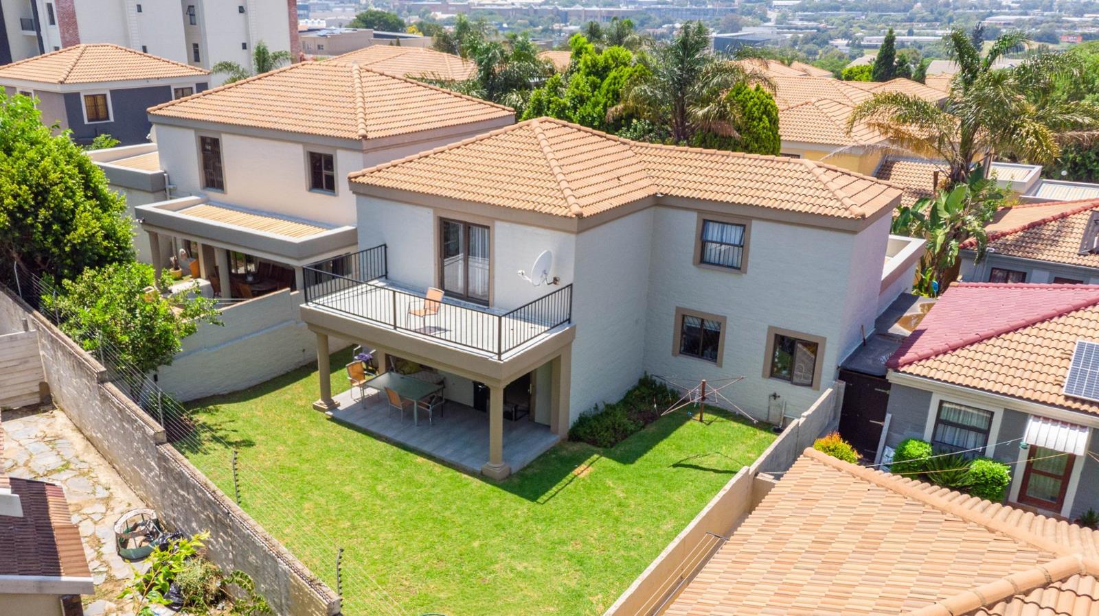 3 Bedroom House in Halfway Gardens