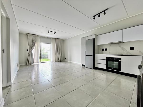 3 Bedroom Apartment in Waterfall