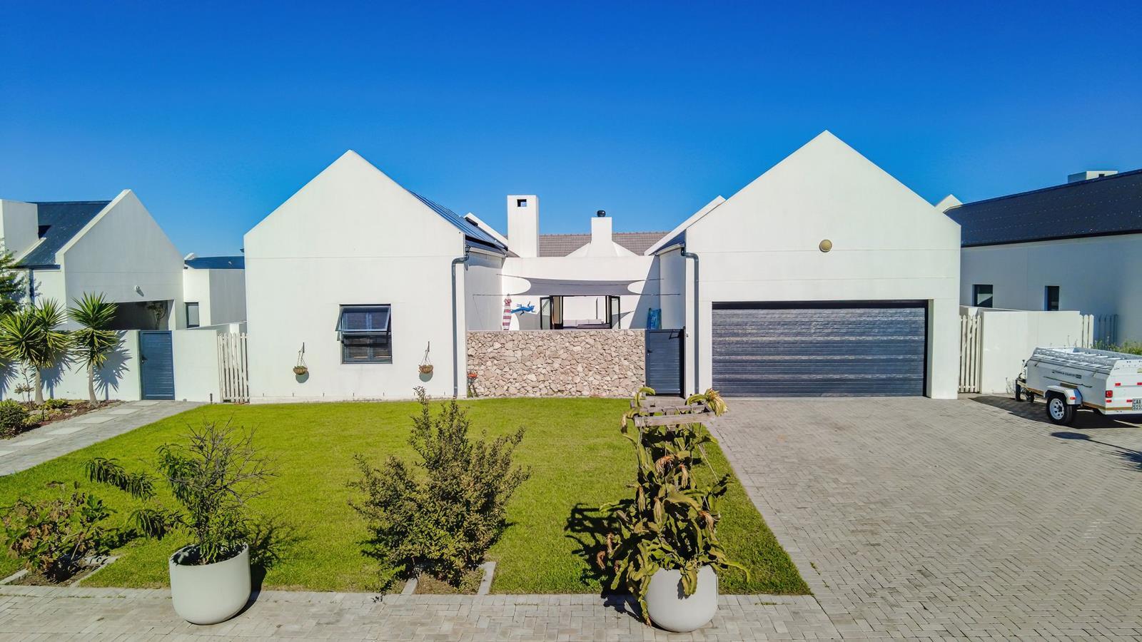 3 Bedroom House in Velddrif
