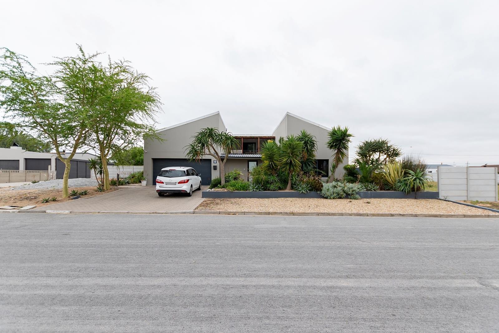 4 Bedroom House in Velddrif