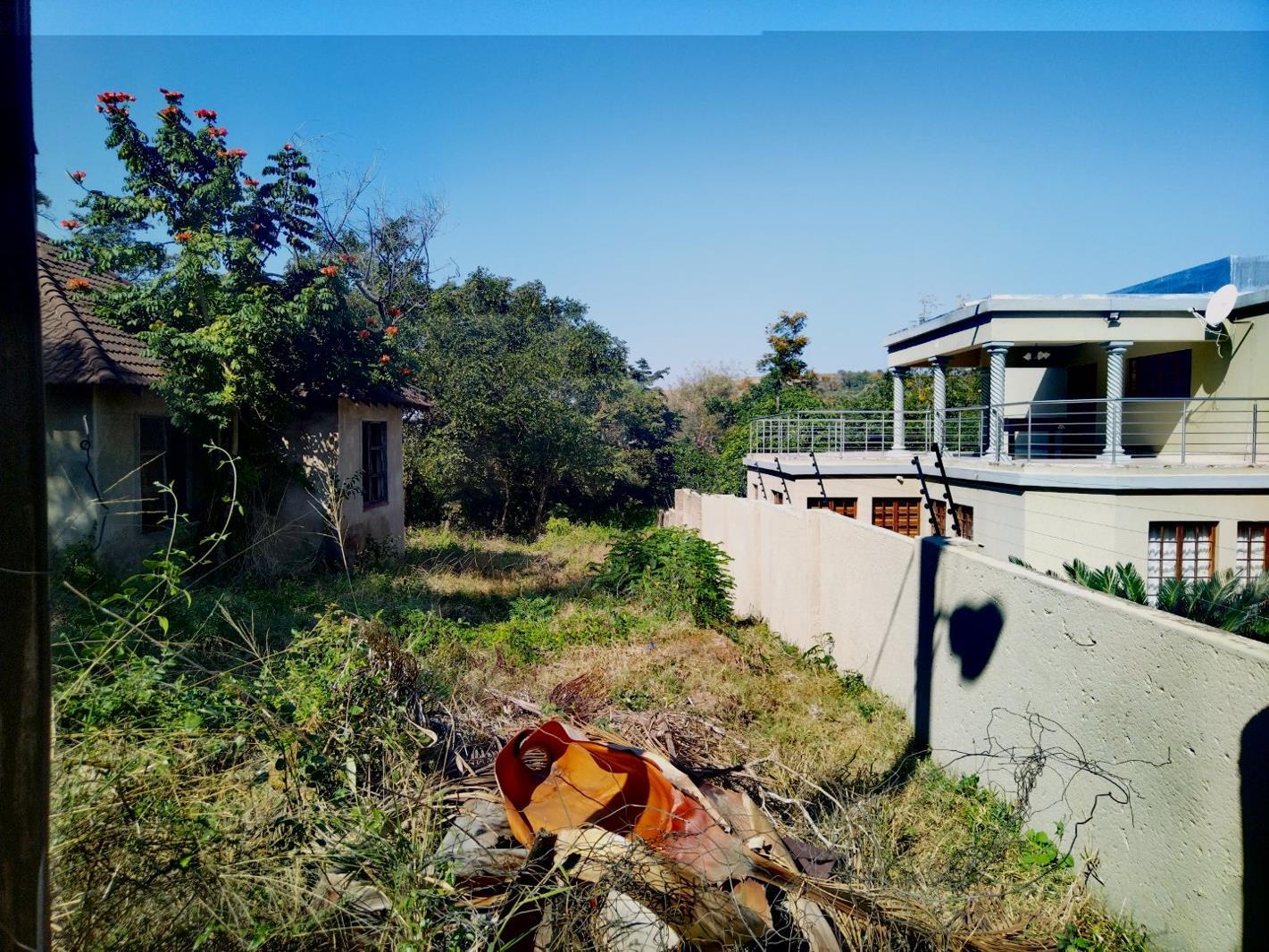 1 300 m² Land available in Hazyview