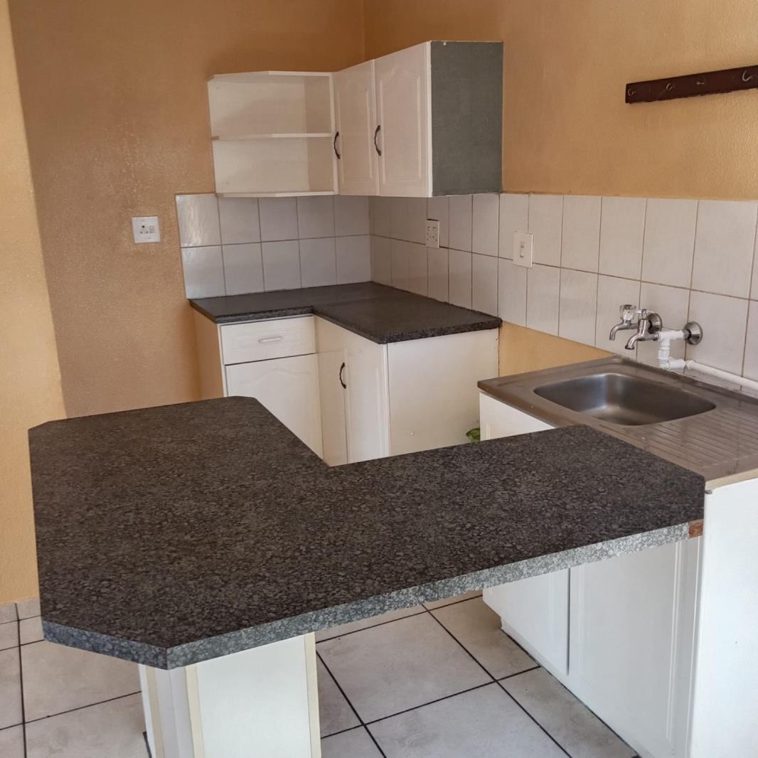 1 Bedroom Apartment in Brakpan Central