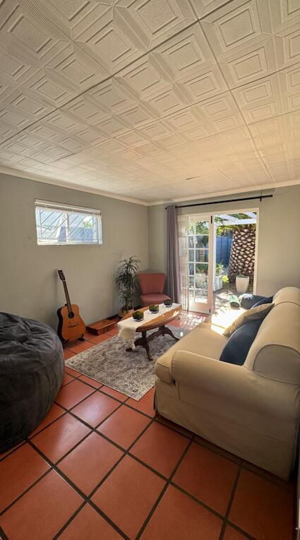 1 Bedroom Garden Cottage in Bergvliet