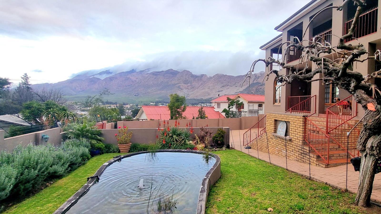 5 Bedroom House in Montagu