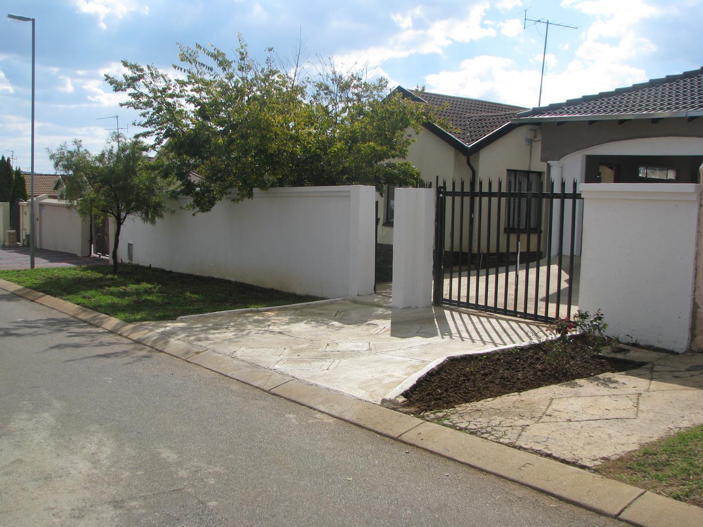 3 Bedroom House in Naturena