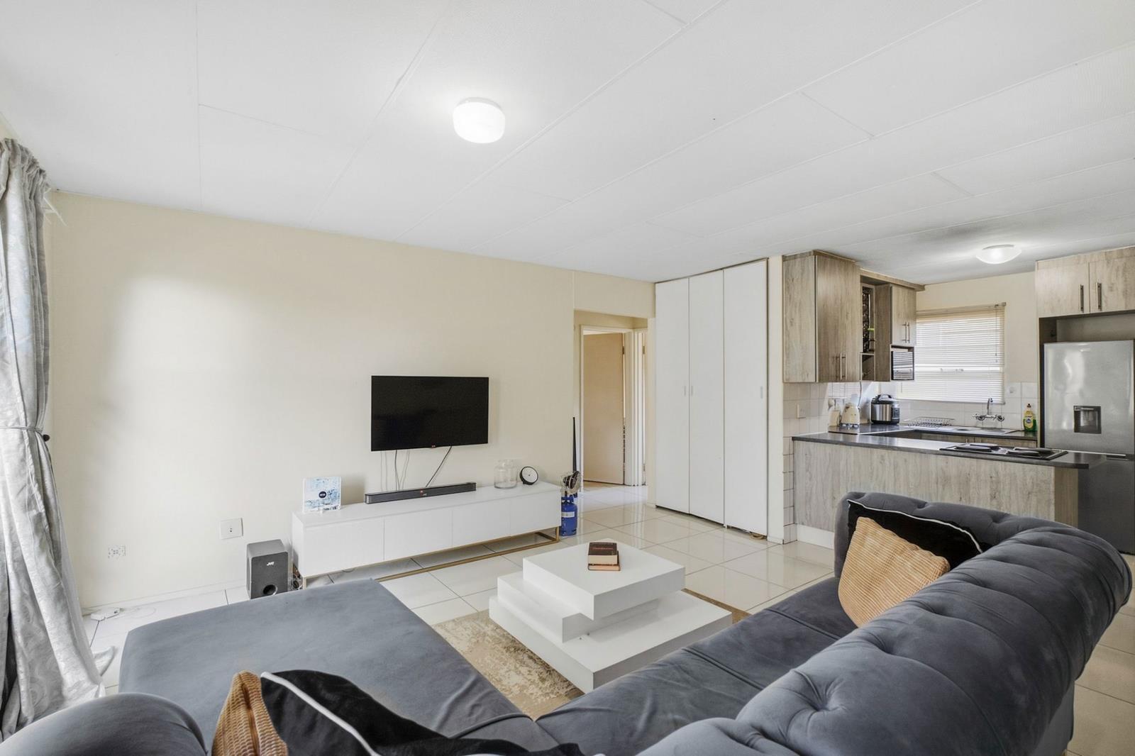 2 Bedroom Apartment in Vorna Valley