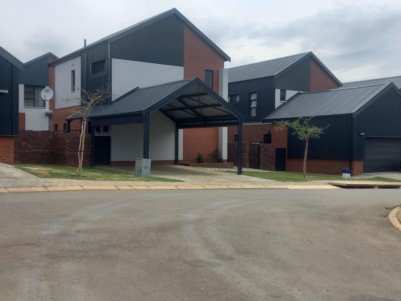 3 Bedroom Cluster in North Riding