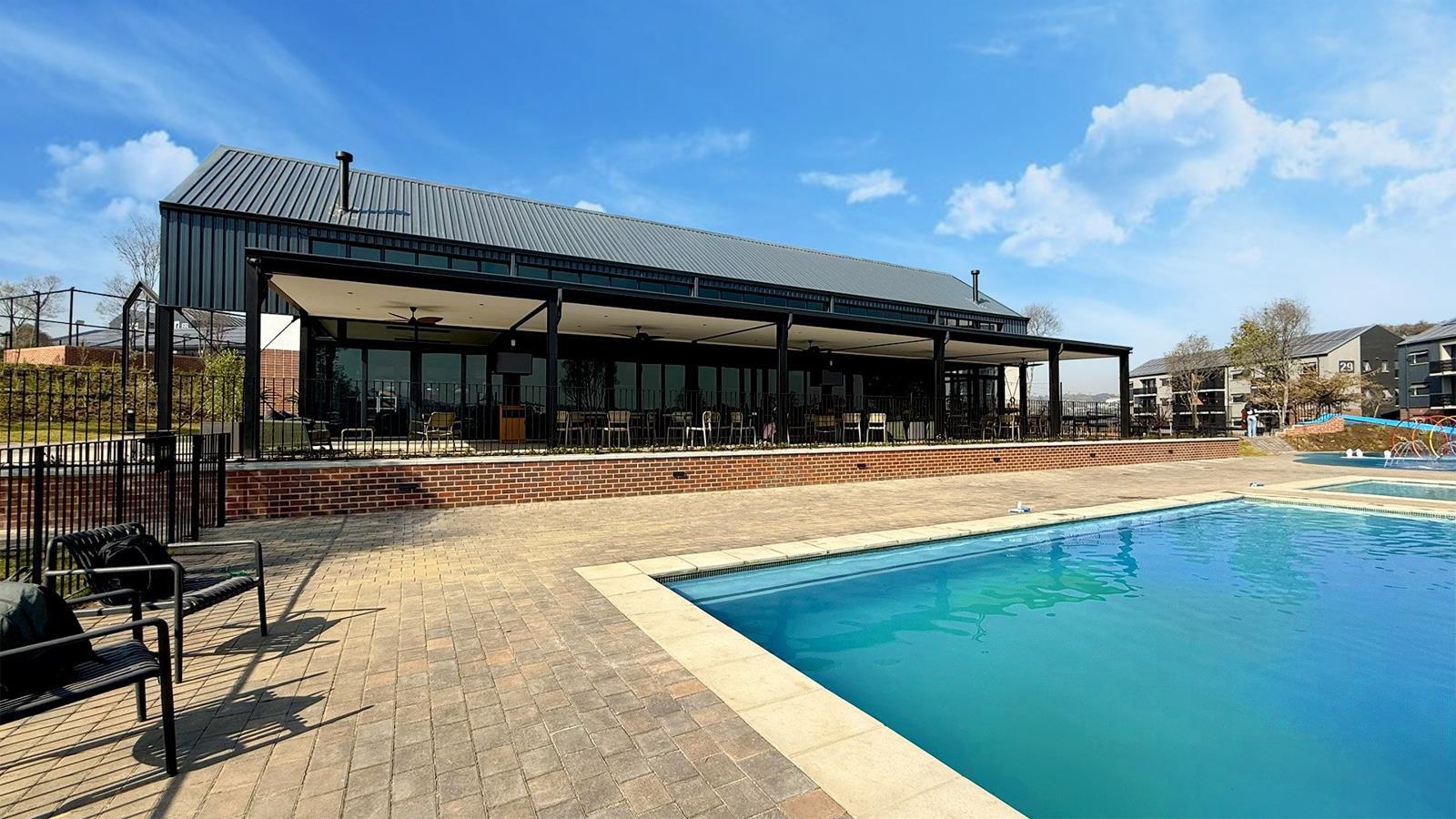 2 Bedroom Apartment in Fourways Gardens
