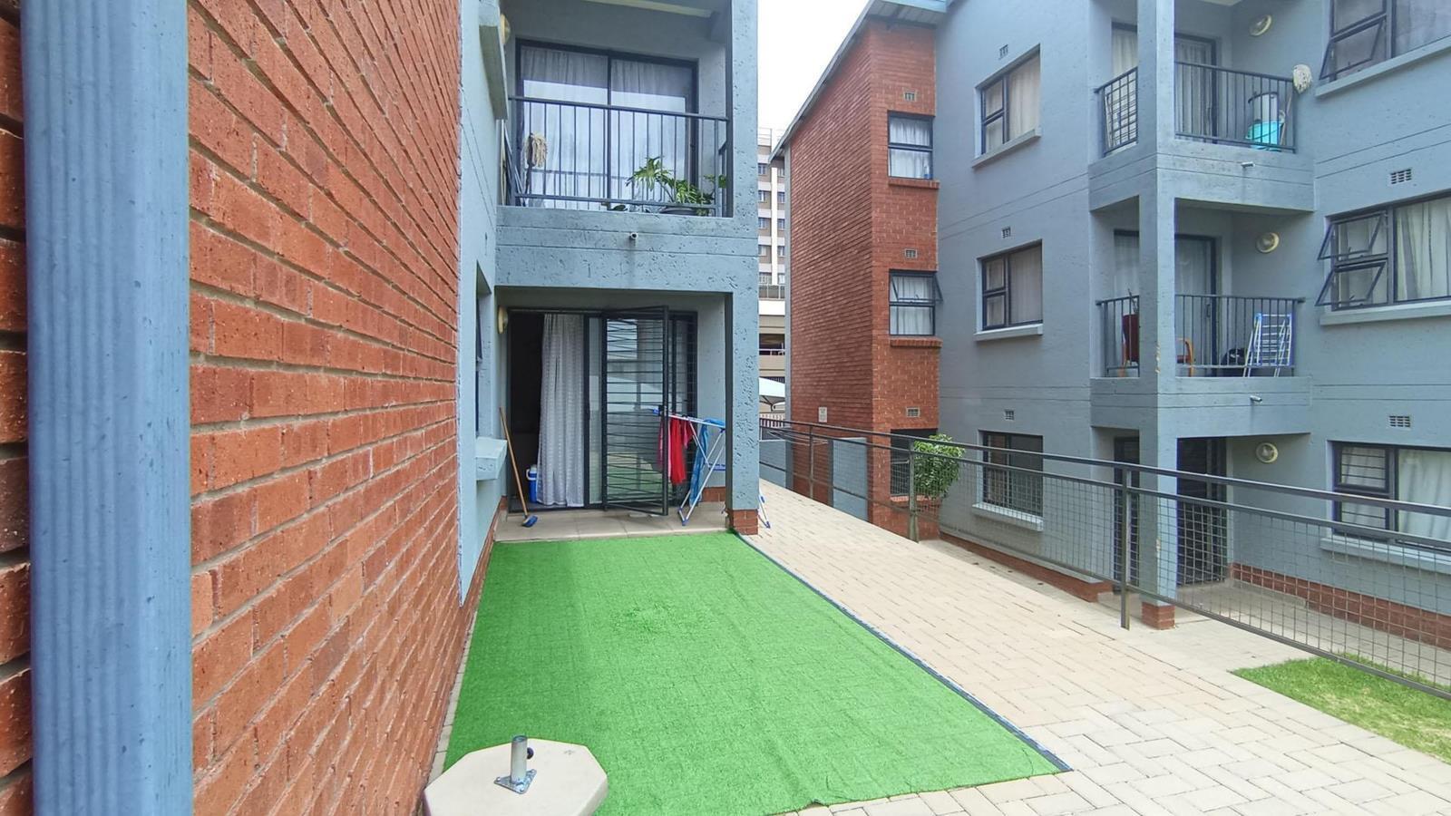 2 Bedroom Apartment in Grand Central