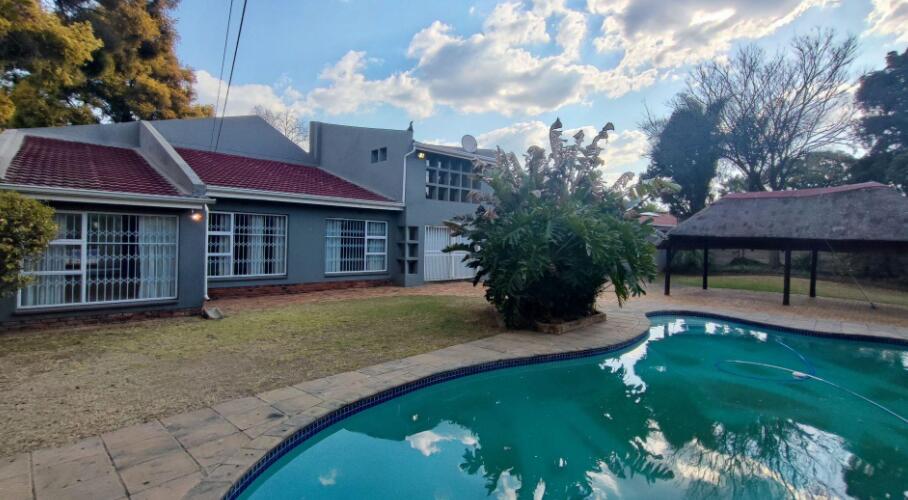 4 Bedroom House in Brackenhurst