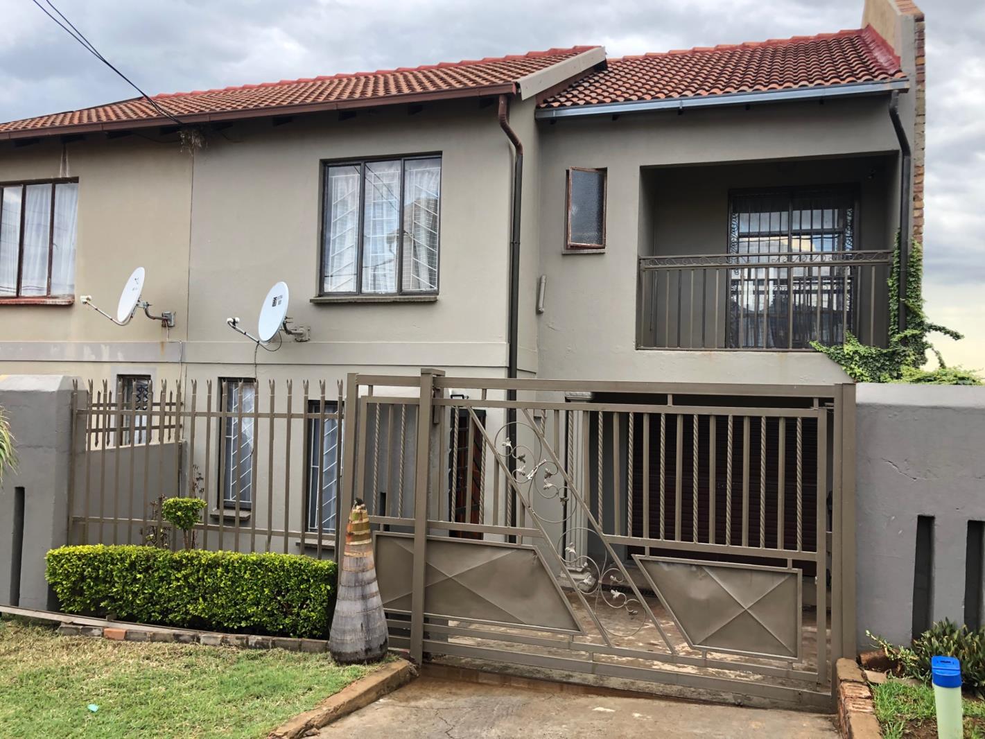 3 Bedroom Apartment in Lotus Gardens