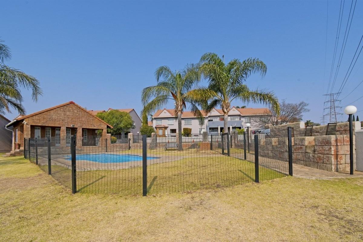 2 Bedroom Apartment in Eden Glen