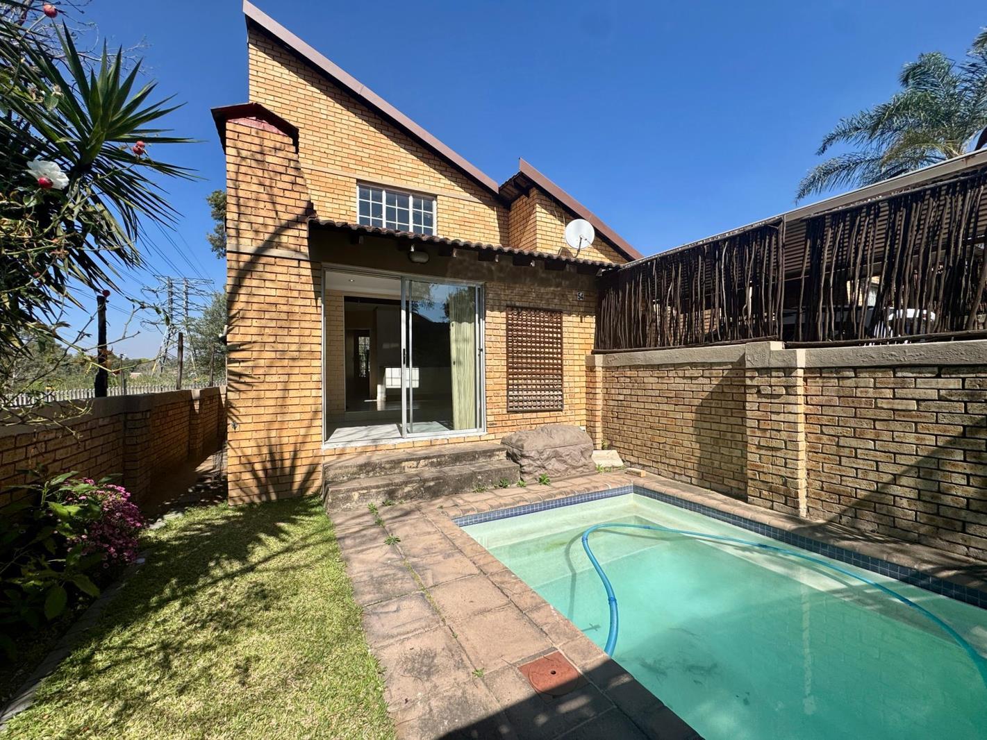 Loft in Olivedale