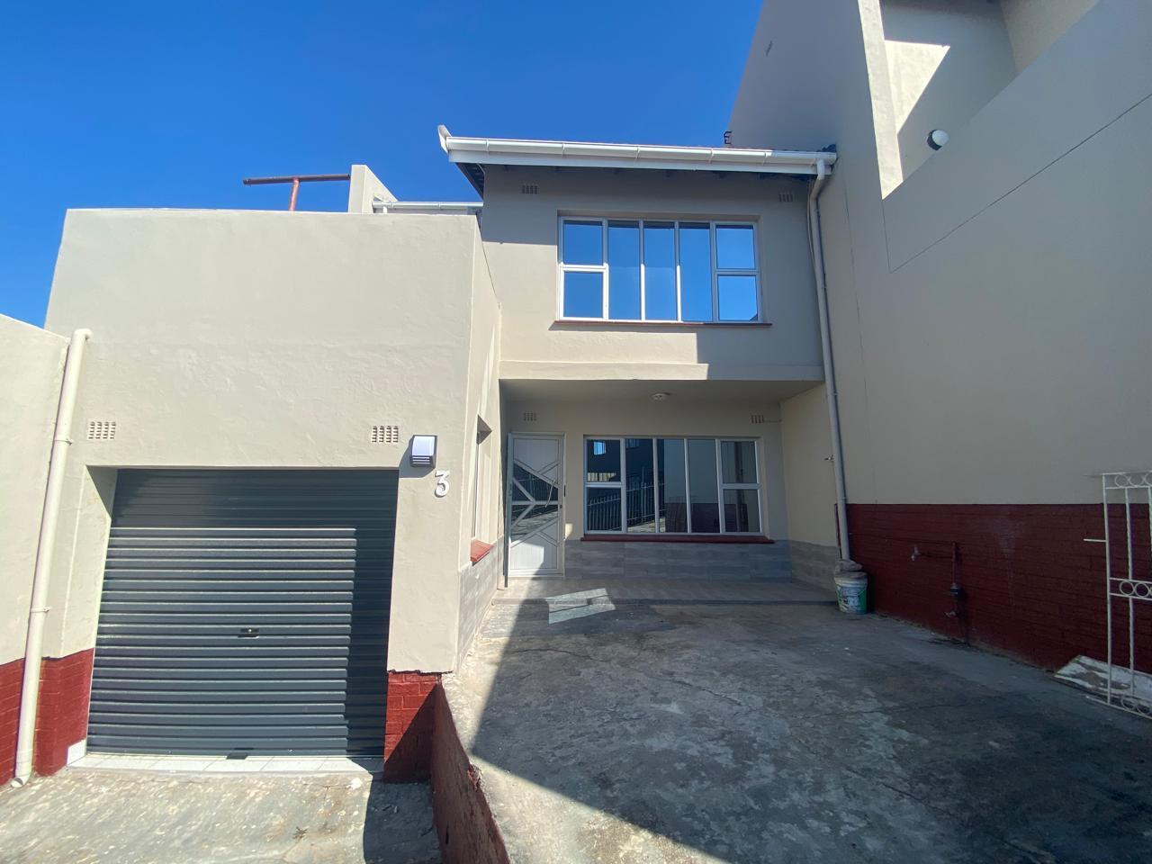 3 Bedroom Apartment in Fairbreeze