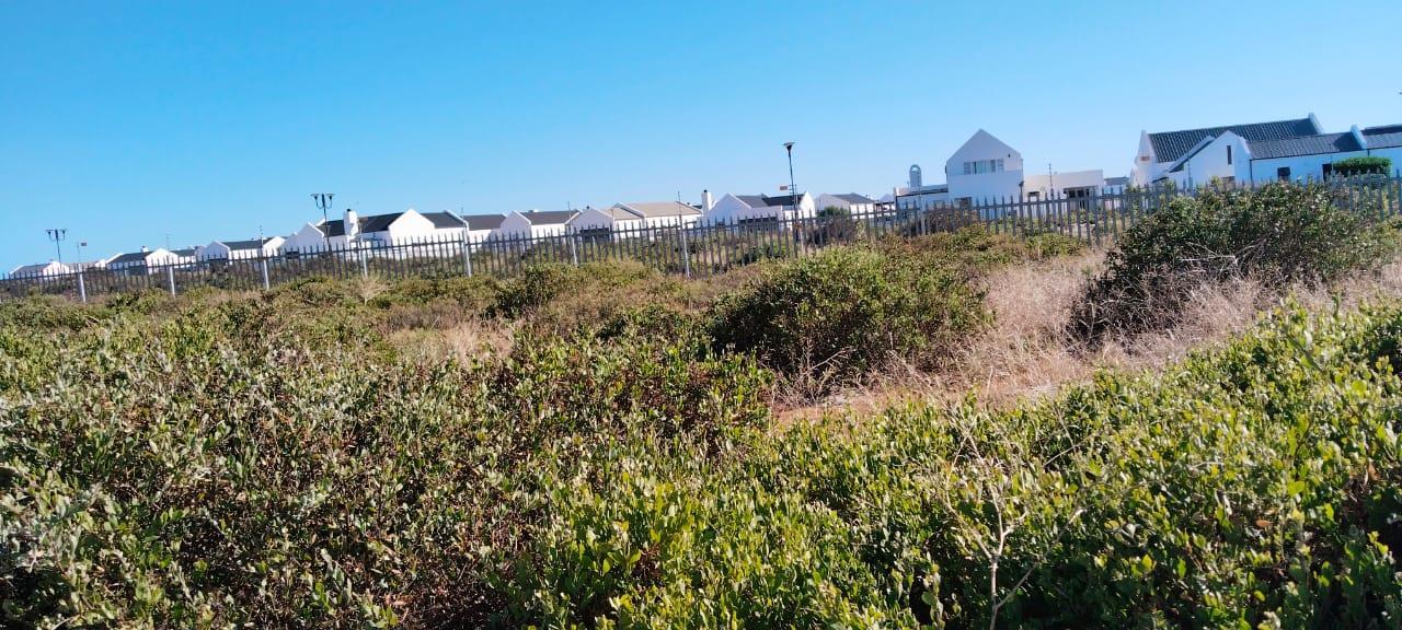 500 m² Land available in Velddrif