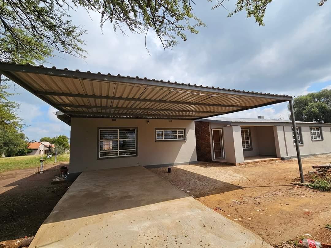 4 Bedroom House in Zeerust