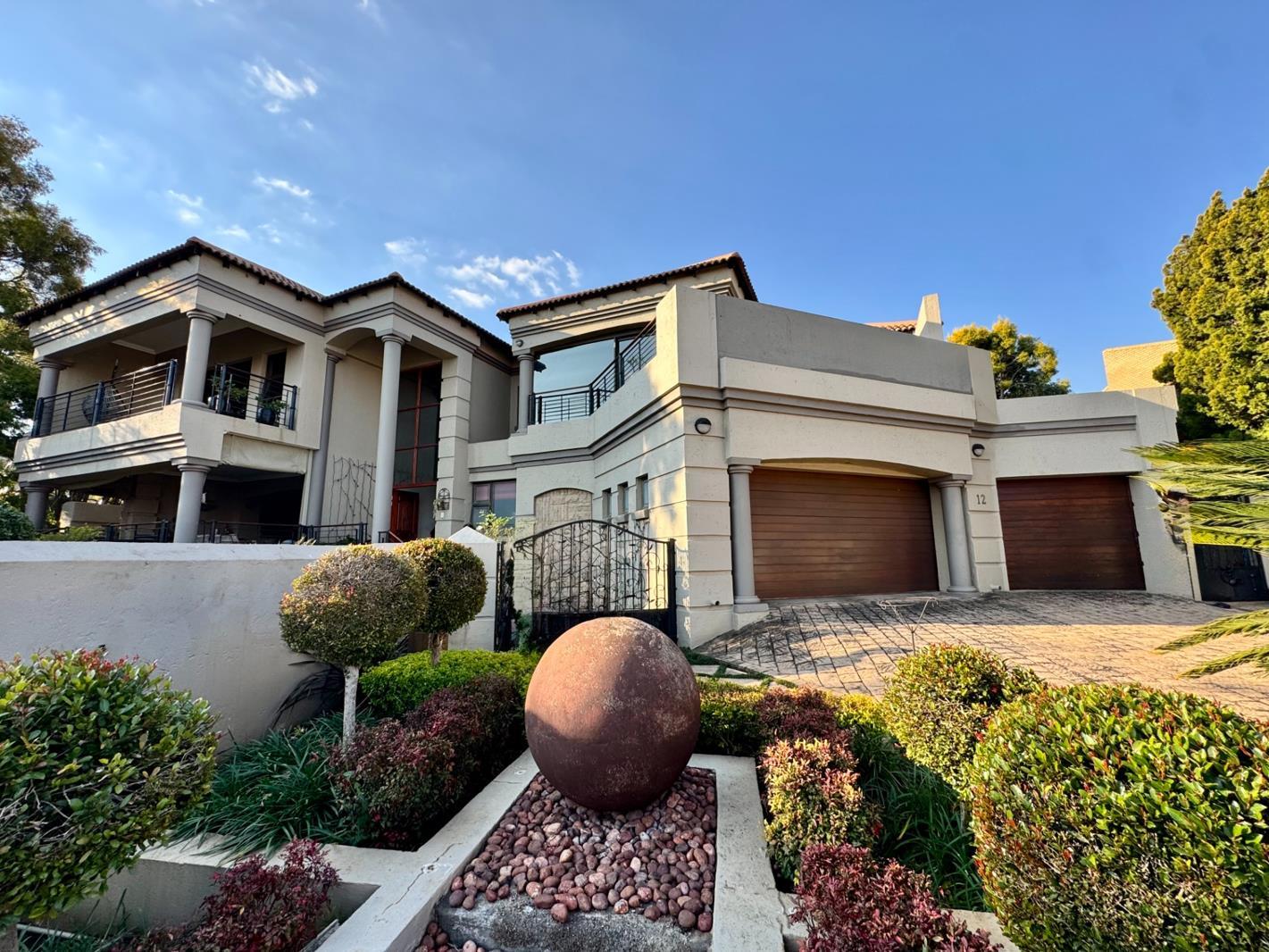 5 Bedroom House in Centurion Golf Estate