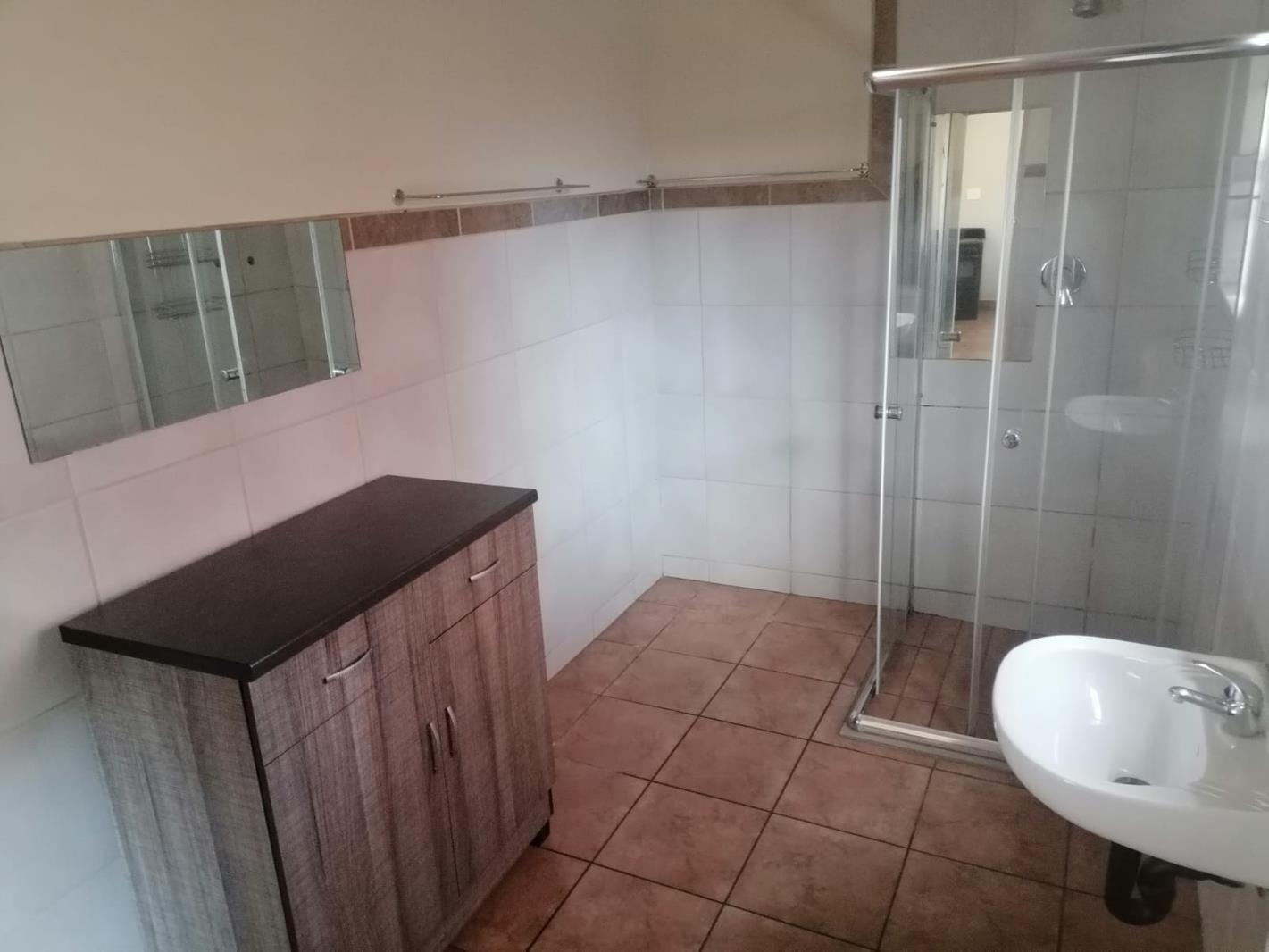 1 Bedroom Apartment in Hermanstad