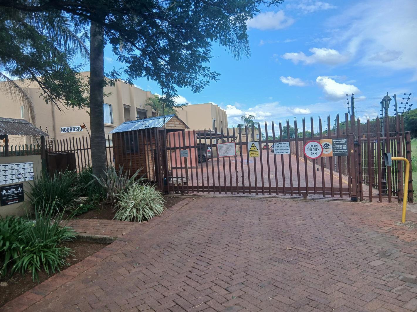 2 Bedroom Apartment in Pretoria North
