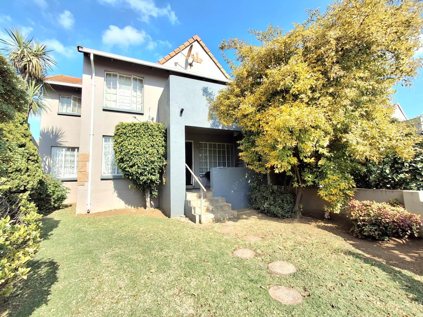 2 Bedroom Townhouse in Edenglen