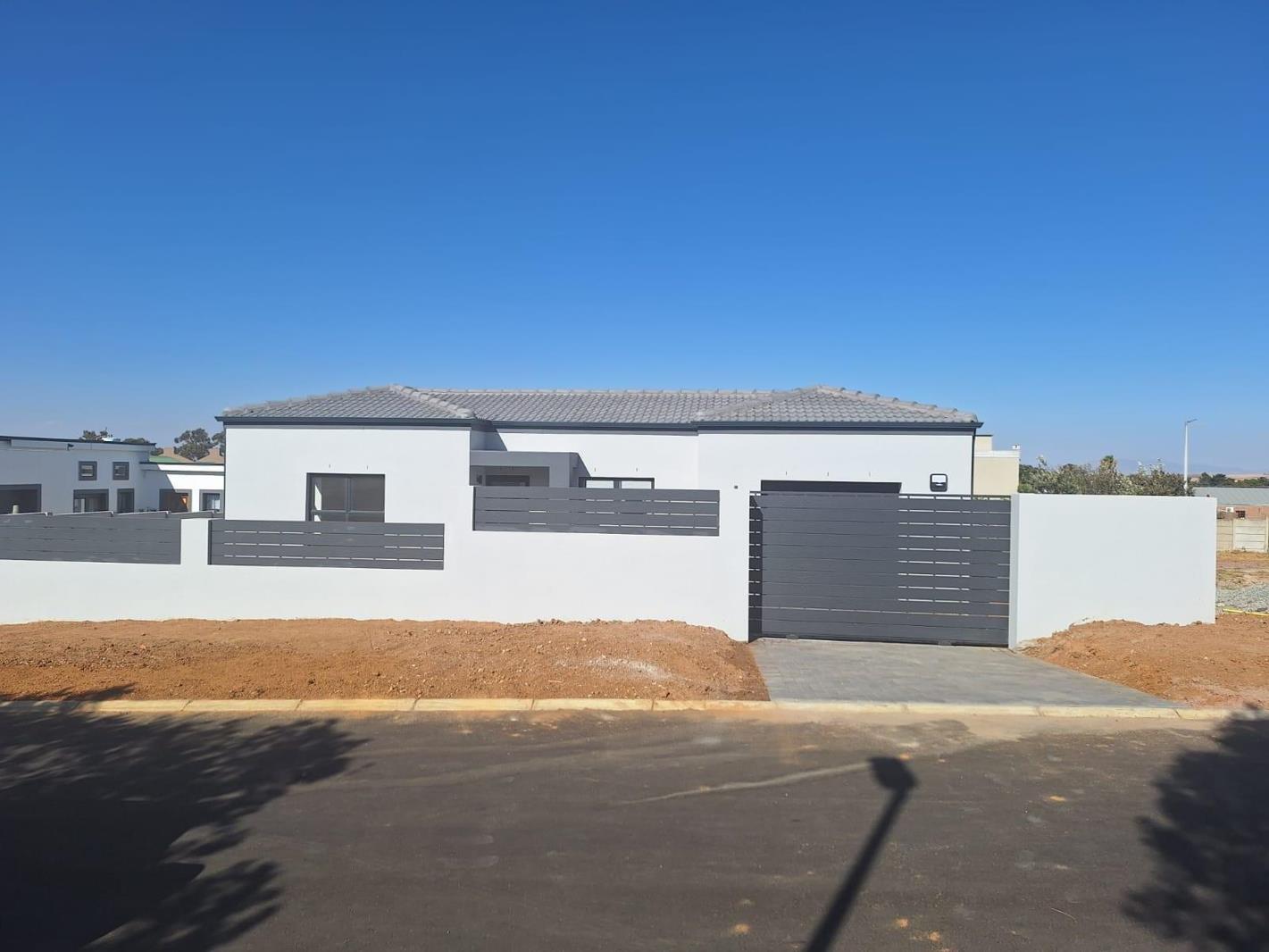 2 Bedroom House in Darling