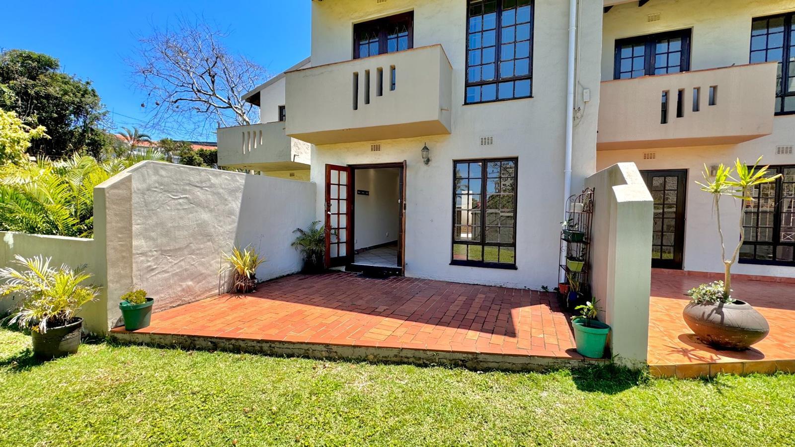 2 Bedroom Apartment in Umhlanga Rocks
