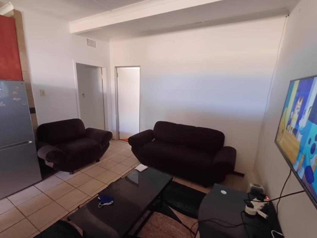 2 Bedroom Apartment in Birchleigh
