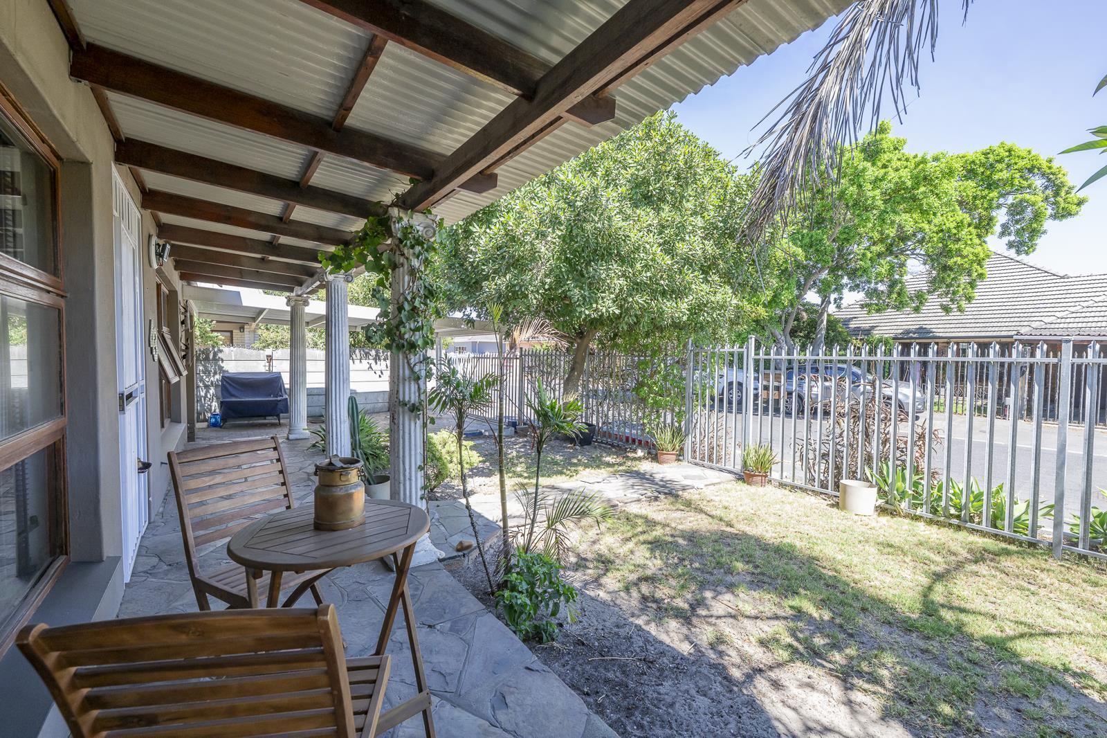 3 Bedroom House in Oakdale