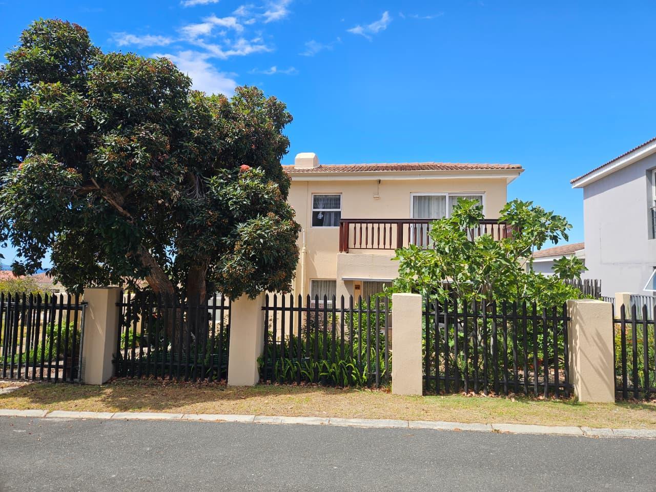 3 Bedroom House in Kleinmond
