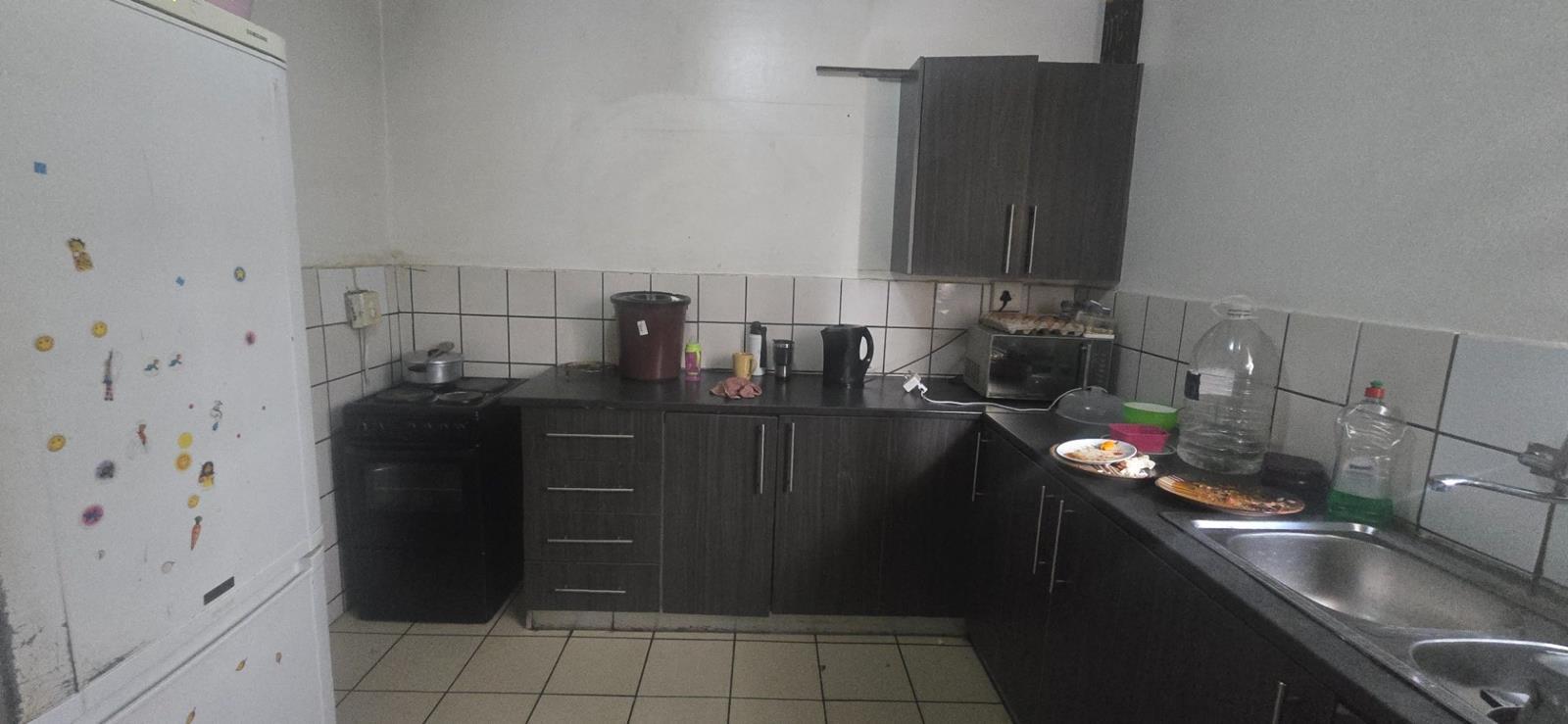 2.5 Bedroom Apartment in Sunnyside