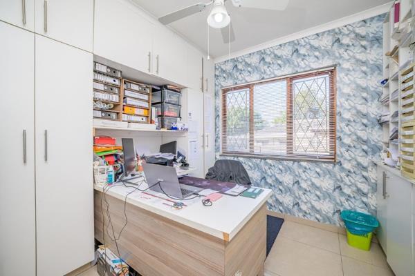 4 Bedroom House in Manors