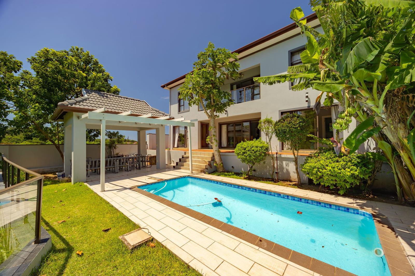 5 Bedroom House in Shelly Beach