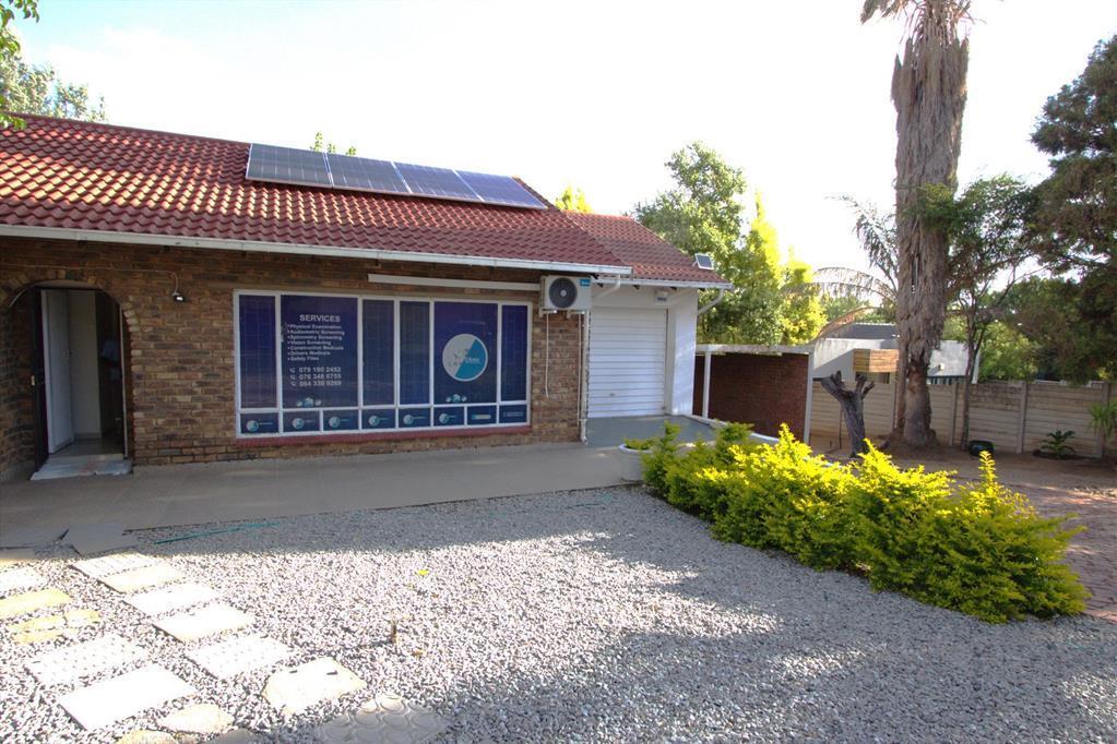 3 Bedroom House in Vorna Valley