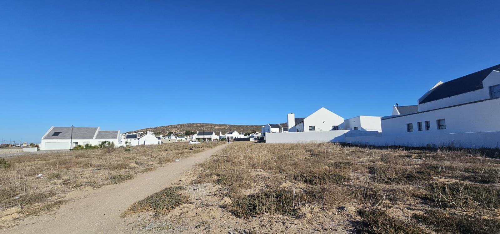 641 m² Land available in St Helena Bay