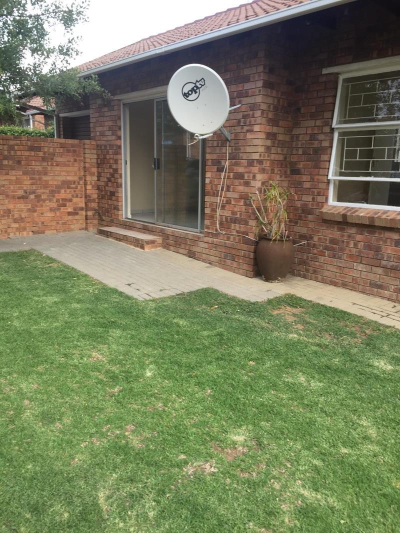 2 Bedroom Simplex in Wilgeheuwel
