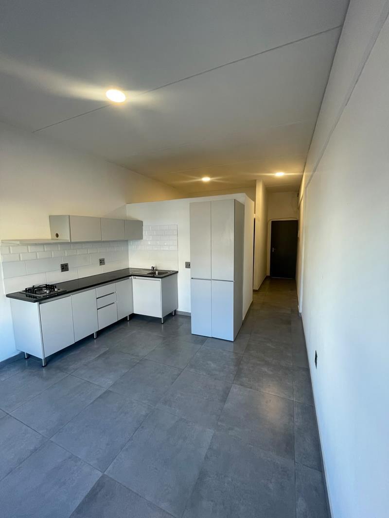 1 Bedroom Apartment in Randburg Central