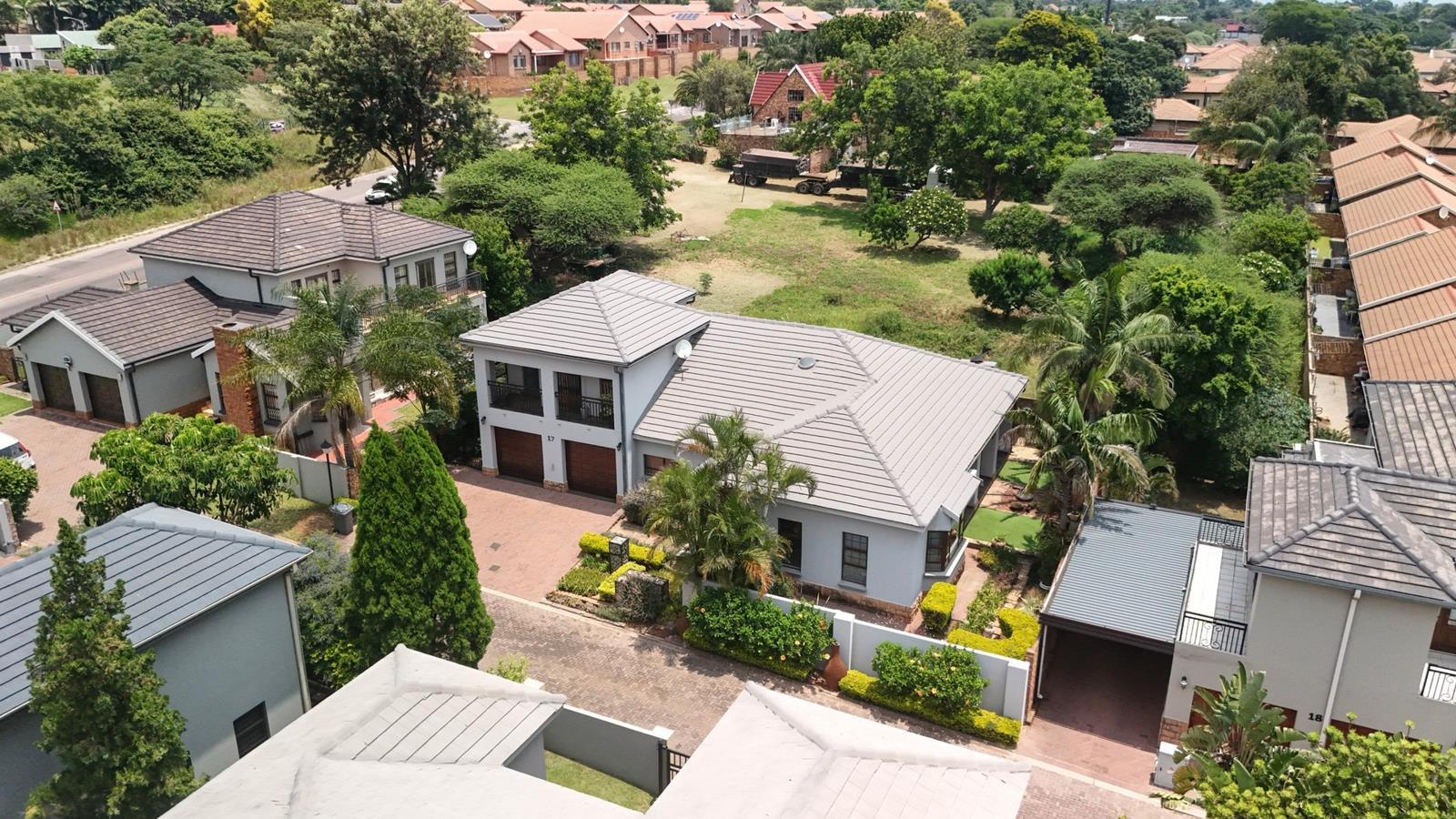 3 Bedroom House in Montana Park